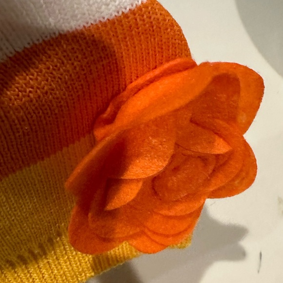 SO DORABLE 6-12mo KNIT CANDY CORN HAT INFANT BABY HALLOWEEN COSTUME BEANIE SOCK - Picture 2 of 5